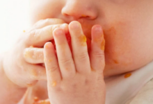 Bebek Beslenmesinde Doğru Bilinen Yanlış Uygulamalar